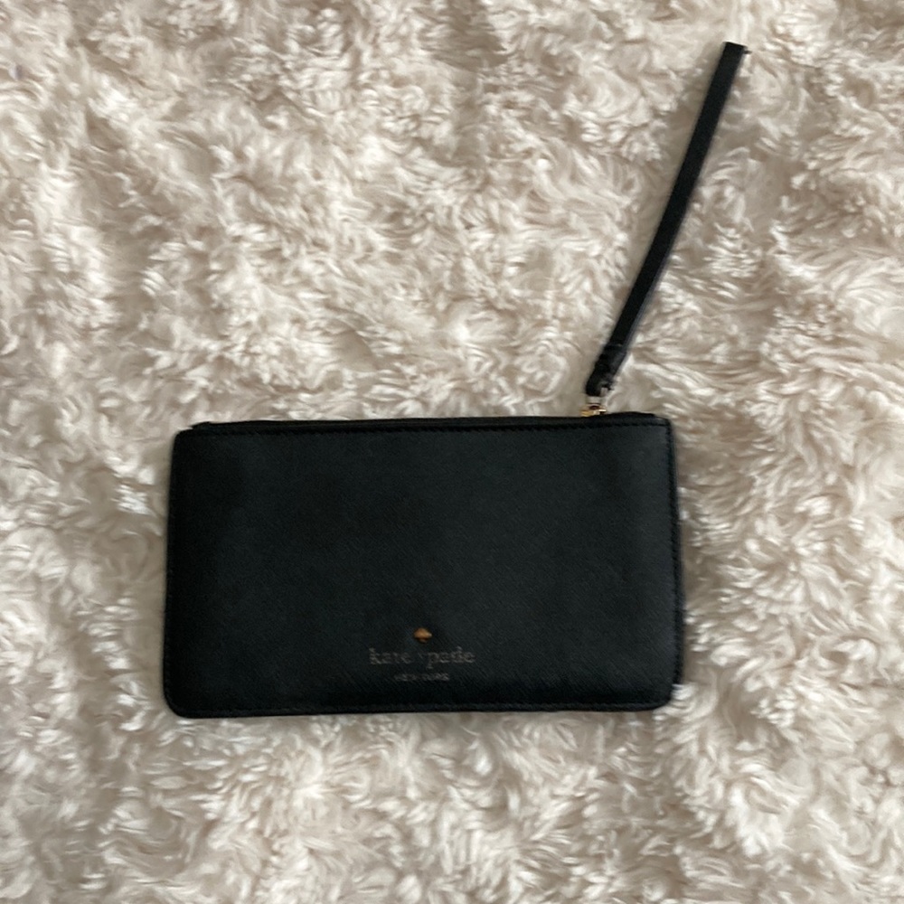 Kate spade wallet with wrist strap